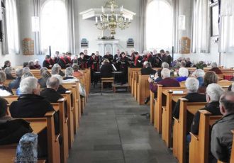 Verrassend concert in Lage vol gemütlichkeit in een grenzeloos muzikaal decor