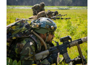 Militaire oefening tussen Ootmarsum, Oldenzaal en Weerselo