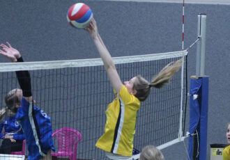 Knappe winst dames 2 Springendal Set-Up ’65 in derby