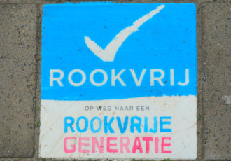 Gemeente Dinkelland trapt Stoptober af met rookvrije bushaltes