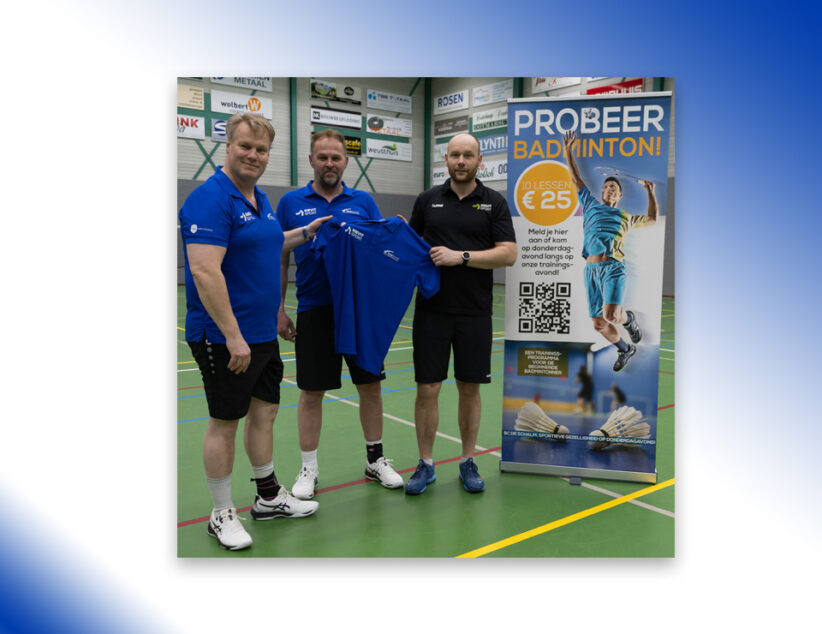 Nieuwe sportkleding Badmintonclub de Schalm