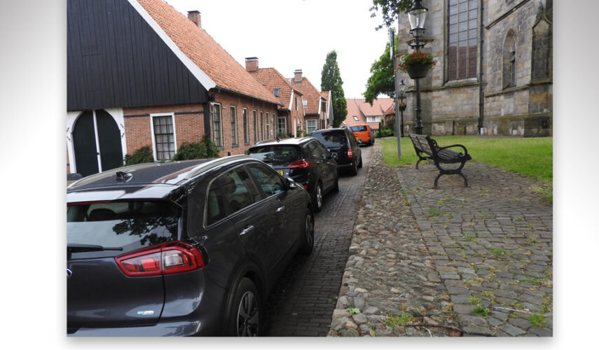 Parkeermogelijkheden voor bezoekers vieringen in de Simon en Judaskerk